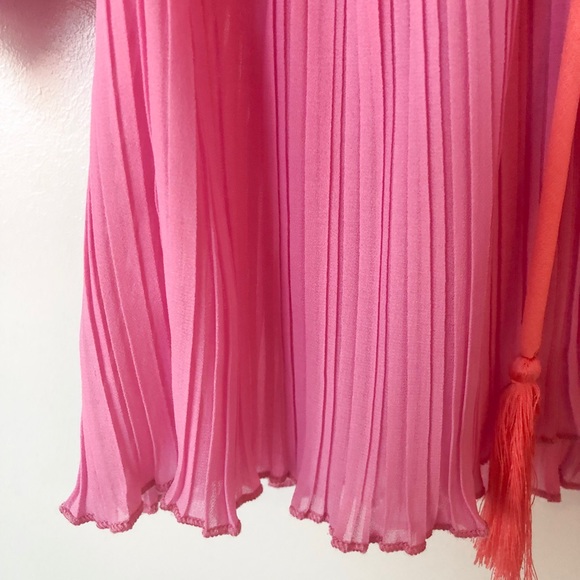 fab’rik Pleated Colorblock Peasant Blouse - Picture 8 of 8